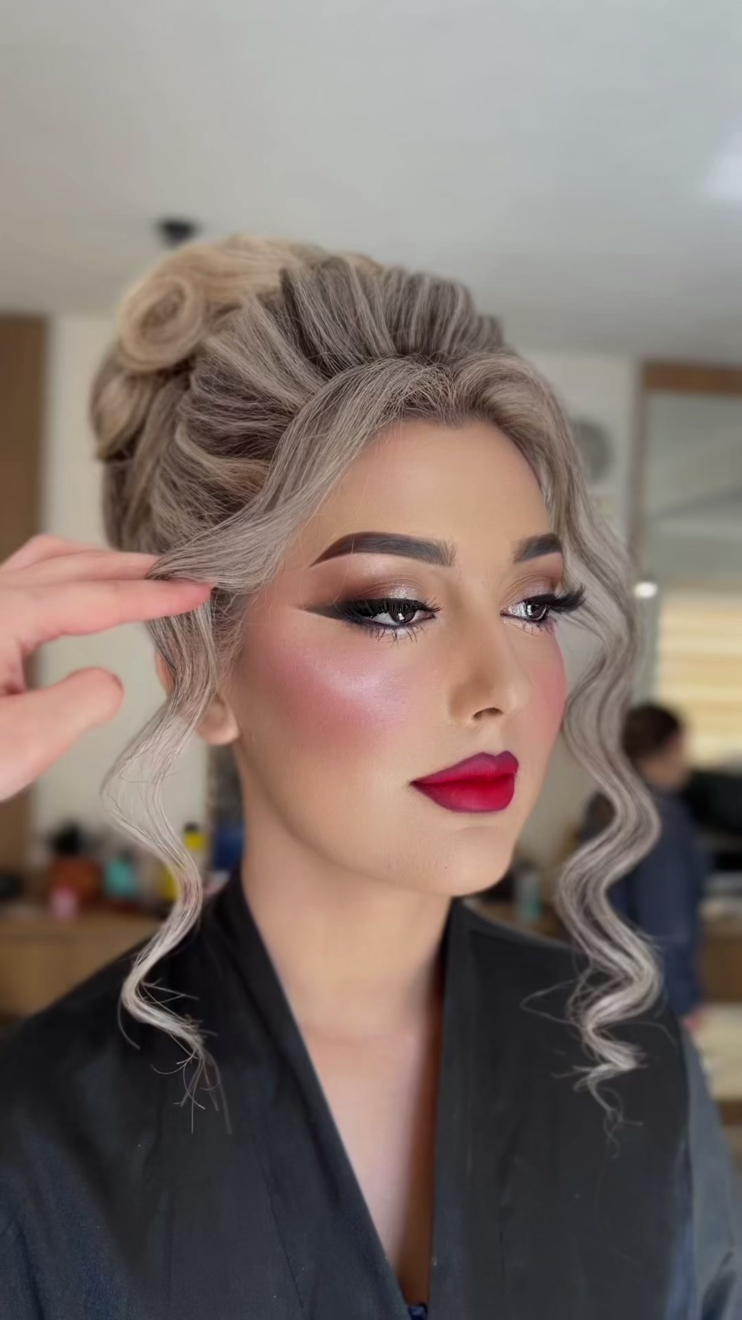 @Matianah_makeup_brows