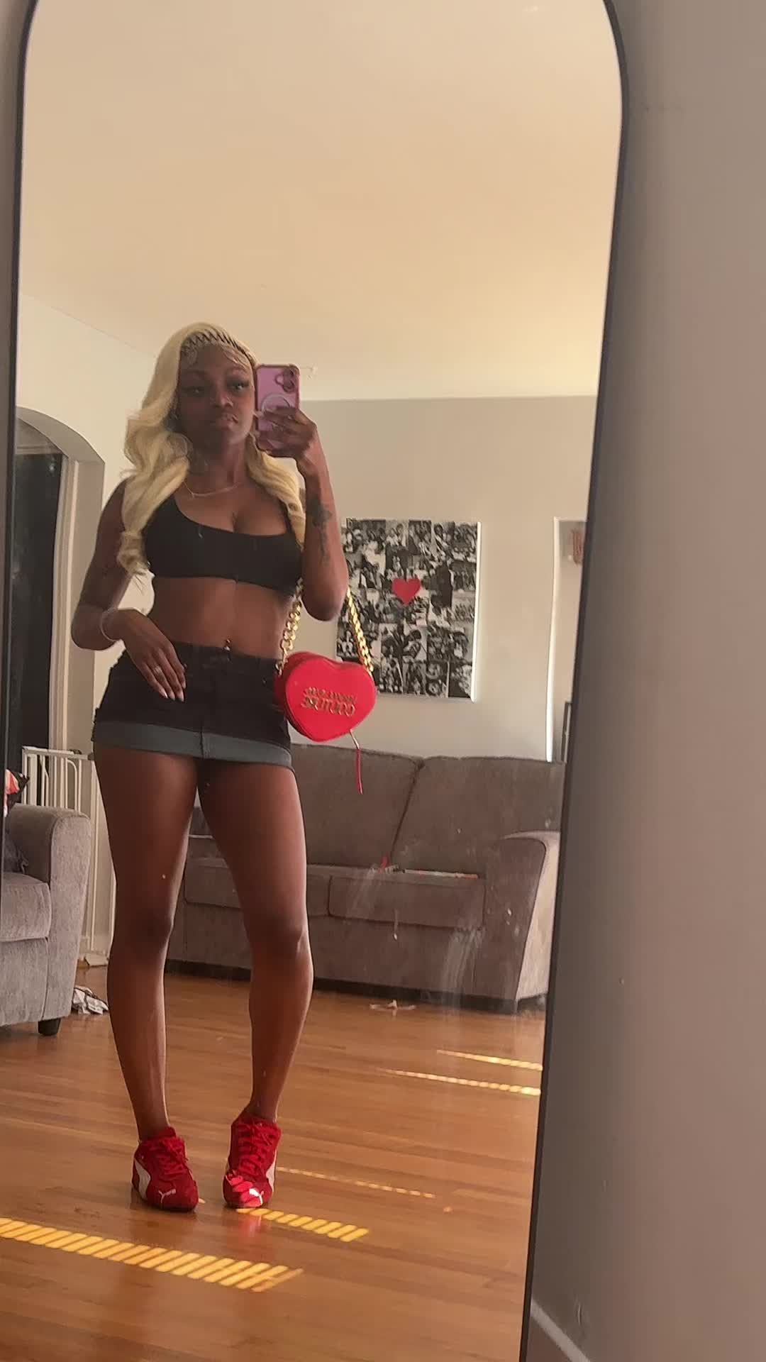 @Theyluvs_jayda🏳️🌈