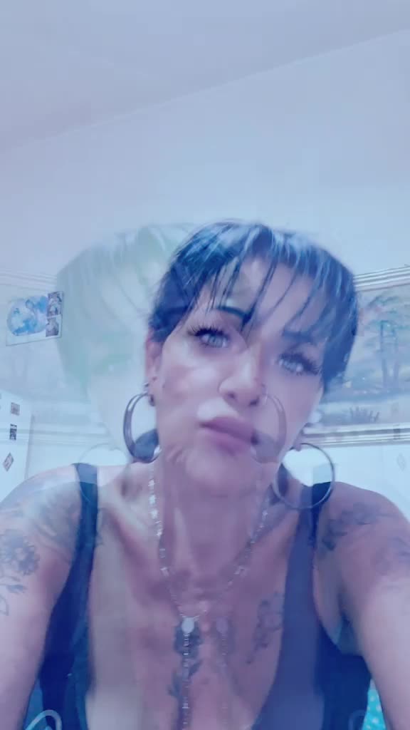 @Bellamora66