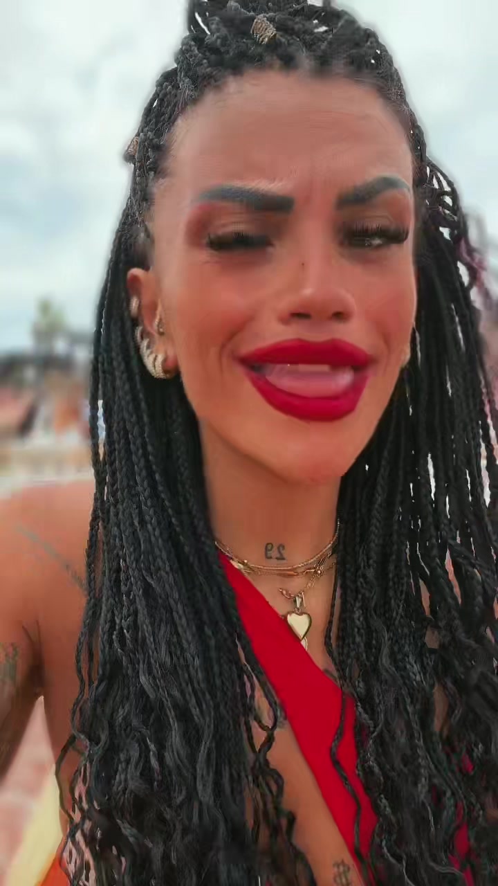 @REINA 7