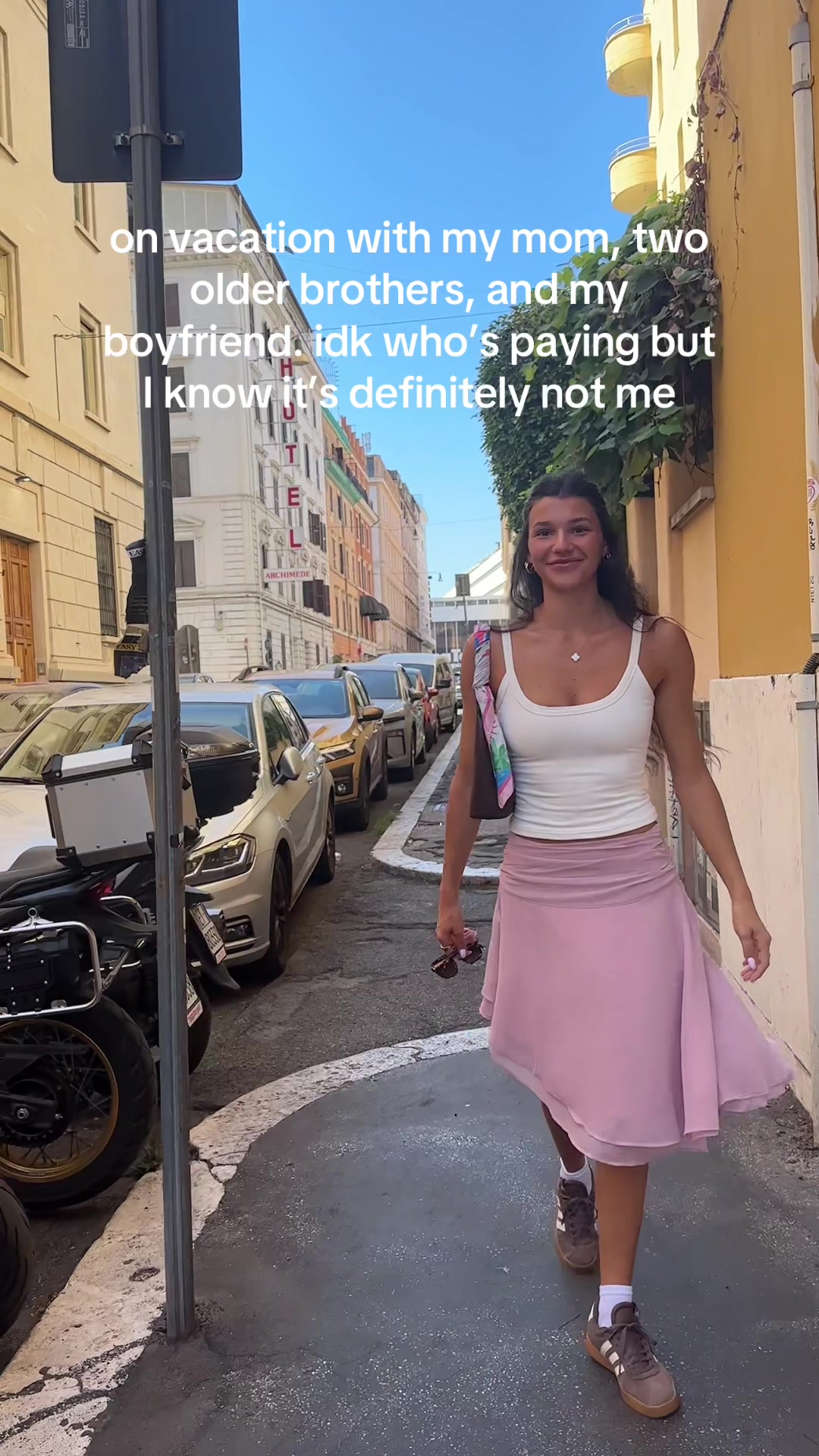 @bella szurlej
