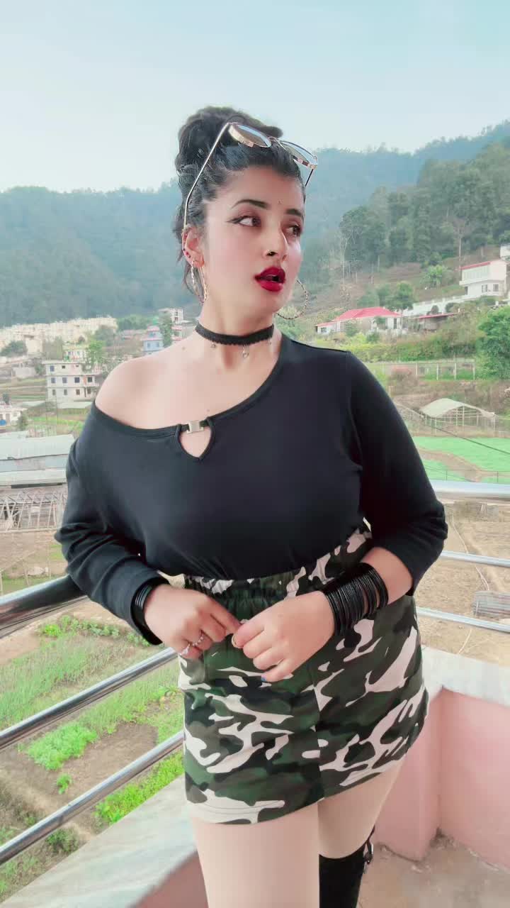@KayaPaudyal10💔🖤