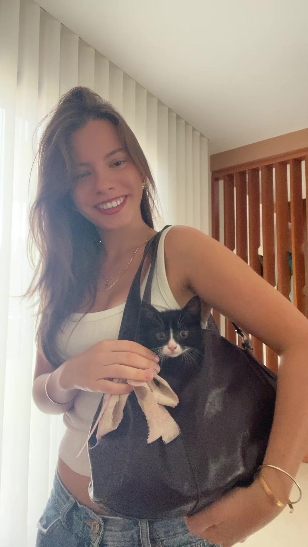 @joanaabrs