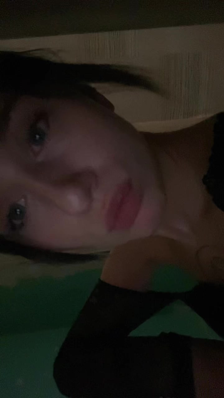 @алиса андреевна