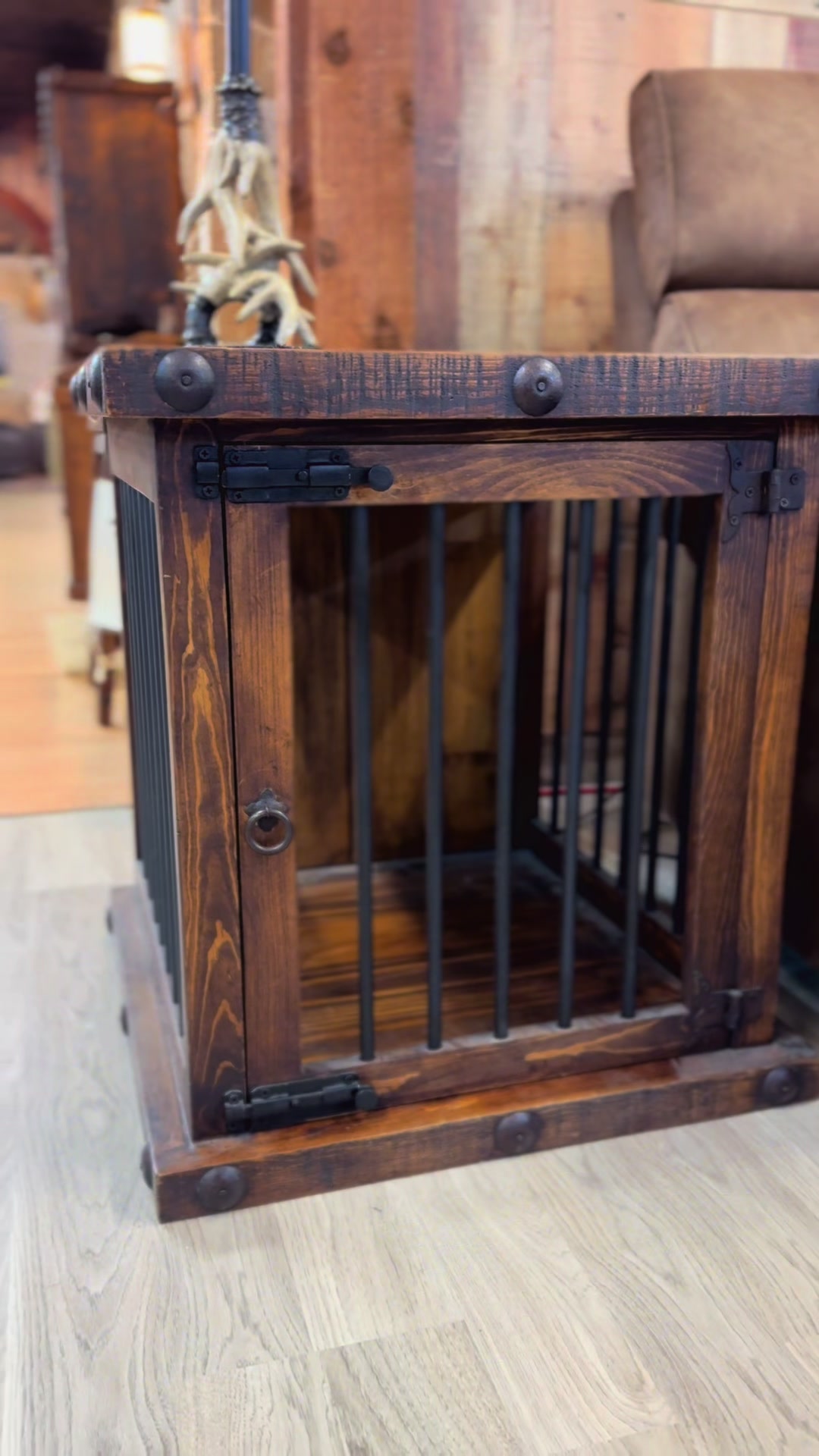 @RusticFurnitureDepot