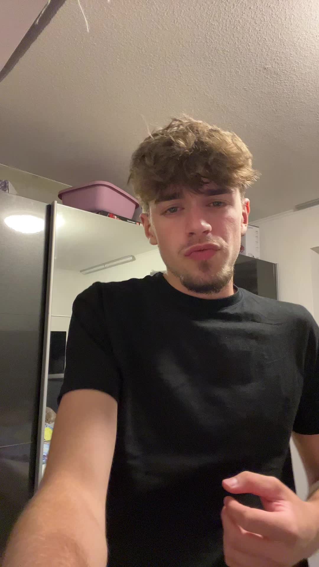 @EdoMedo🐻🇧🇦