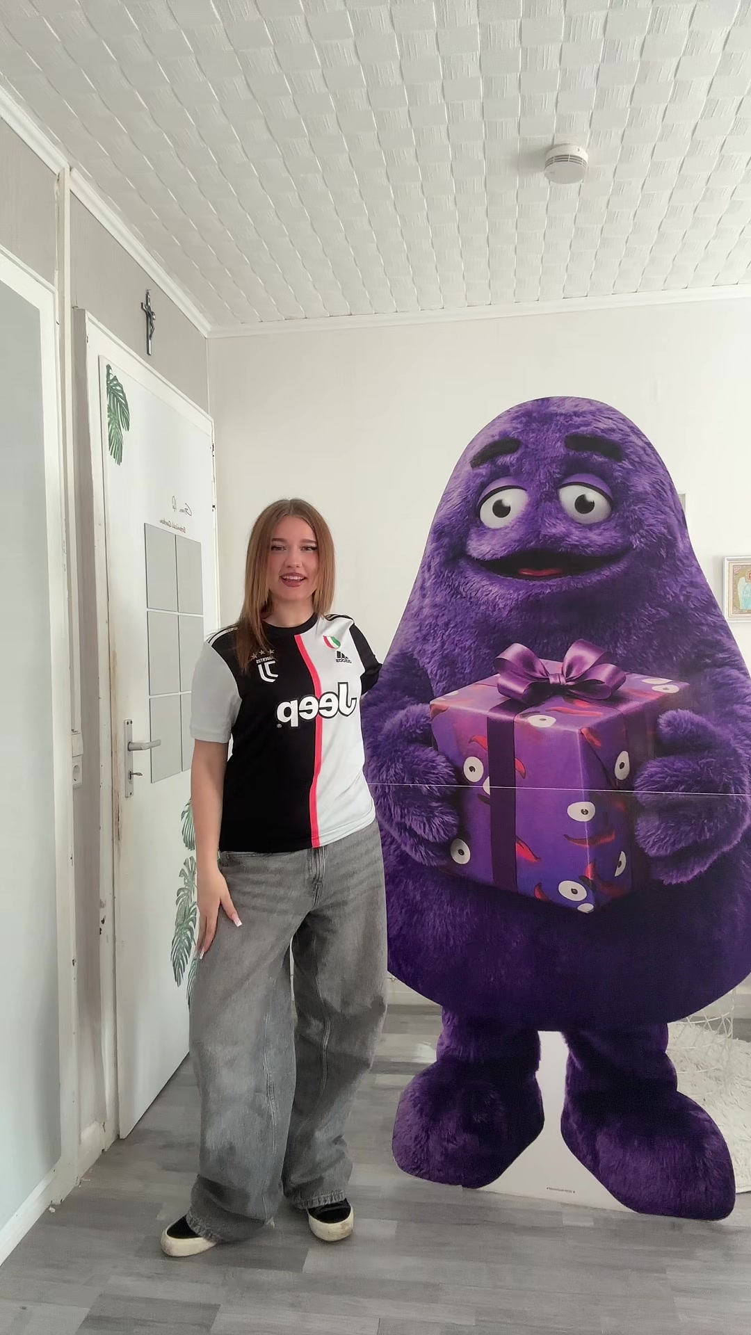 @𝐂𝐥𝐚𝐮𝐝𝐢𝐚