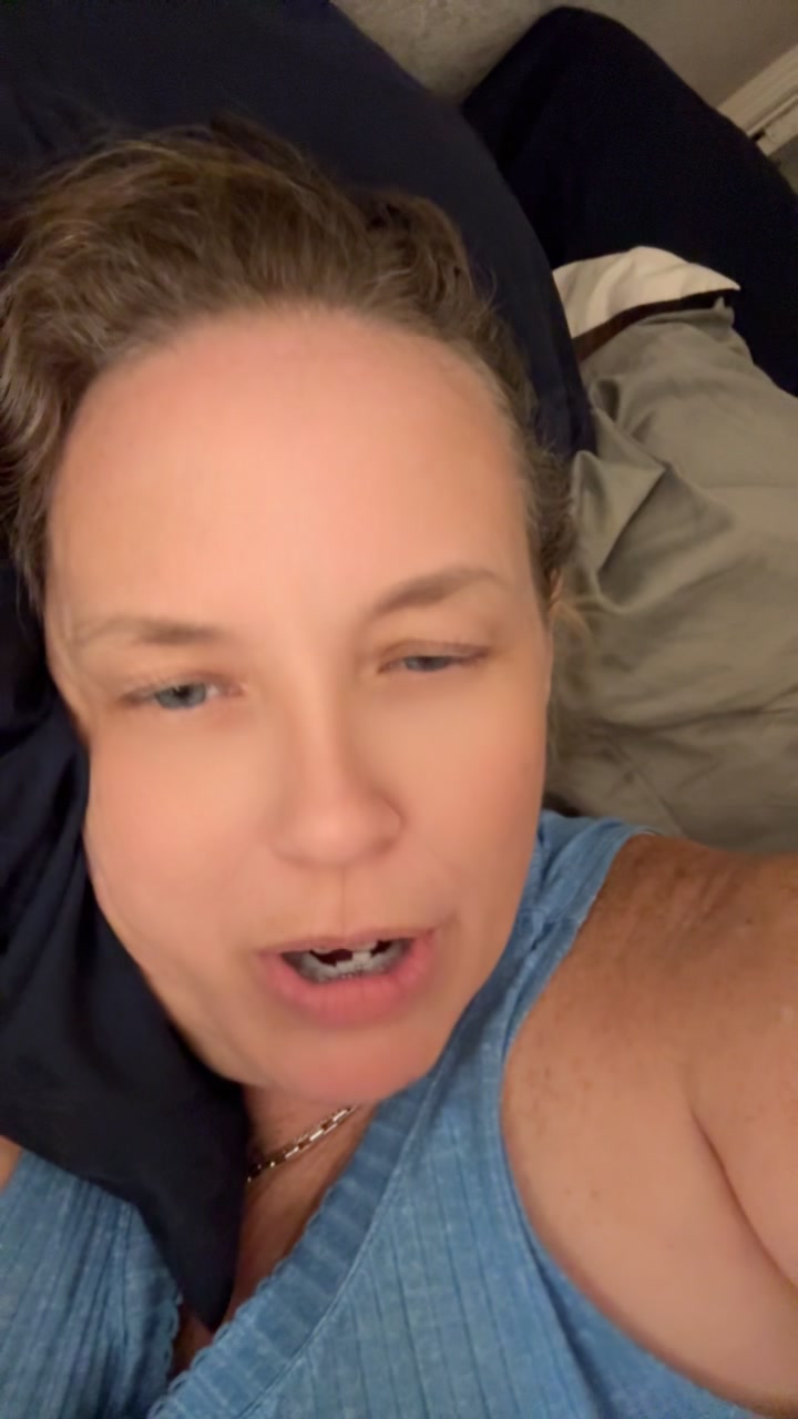 @melanieloveburrows72