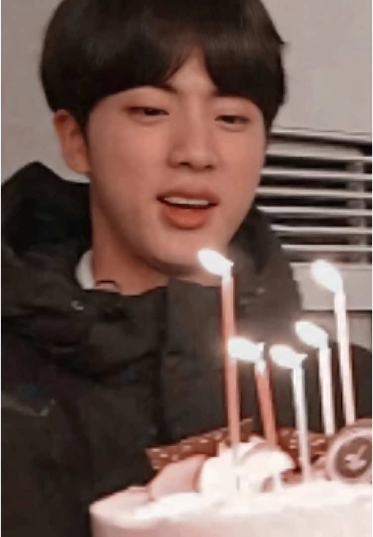 @Bts7.moments