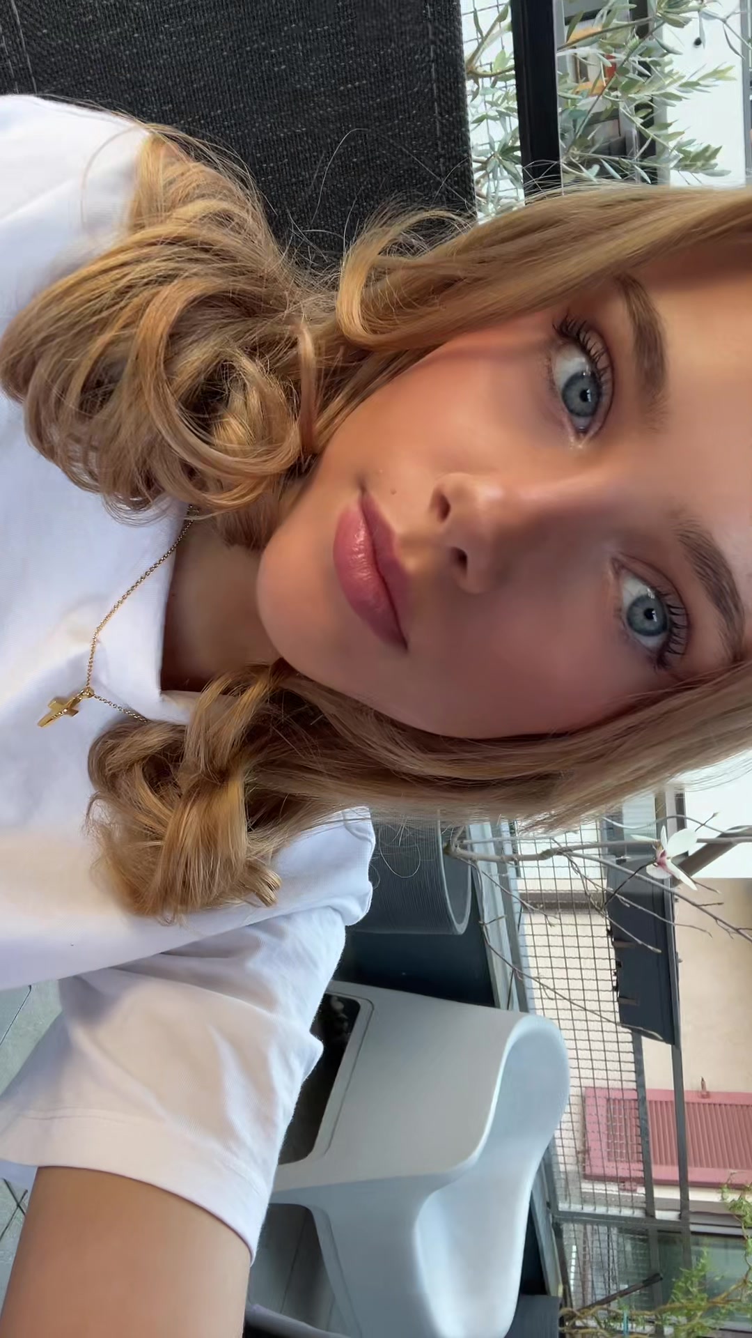 @𝒾𝓃𝑒𝓈𝒶