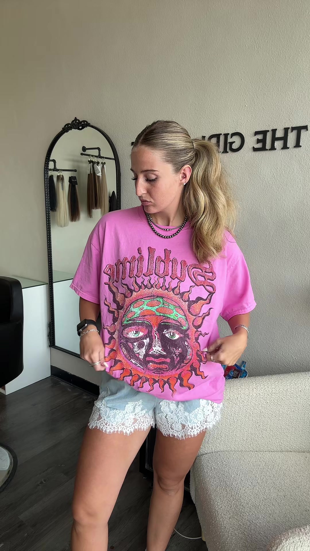 @stylist.carly_marie