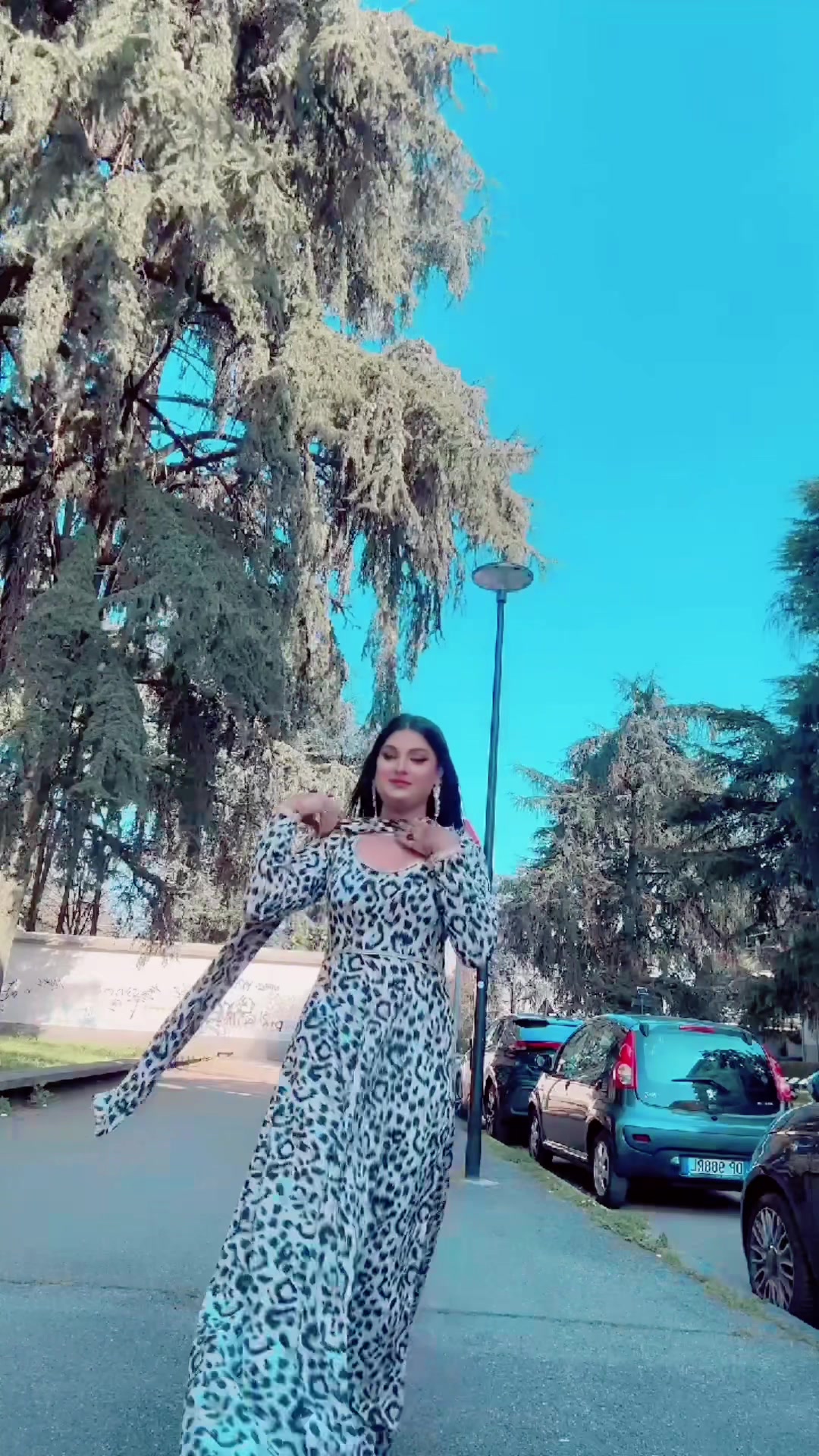 @Zara Malik🦋