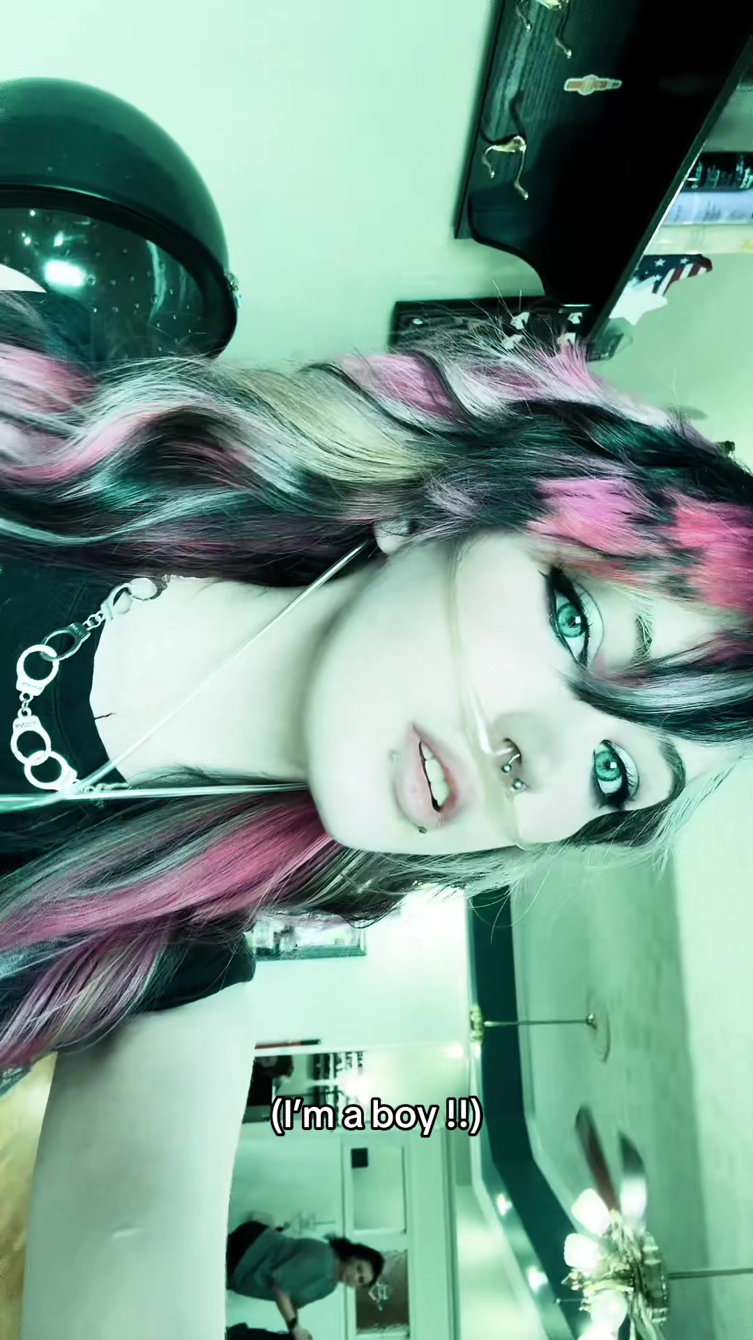 @UwU