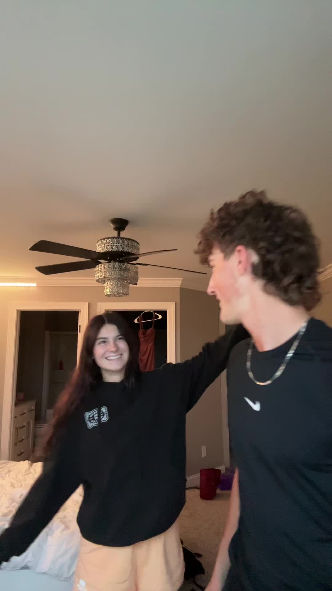 @rileyyyyyyyyyyyyy