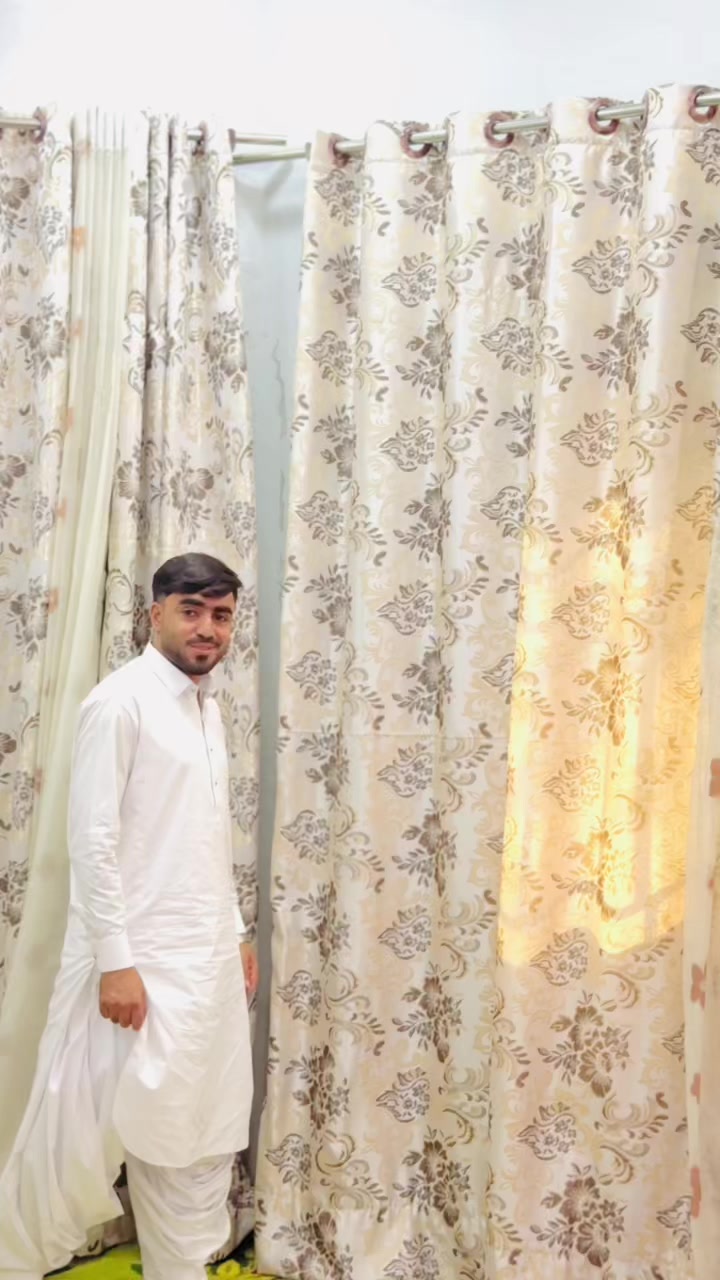 @SaلaM👑❤️