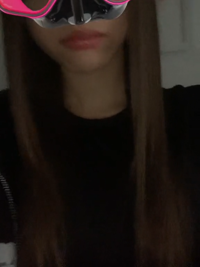 @𝒻ℯ𝓁𝒾𝒸𝒾𝒶_ℴ𝓏𝒶𝓃𝒶