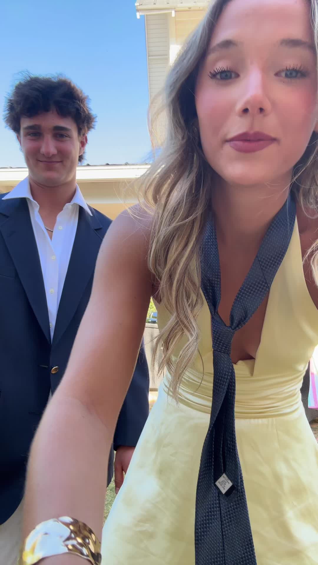 @laurenservine