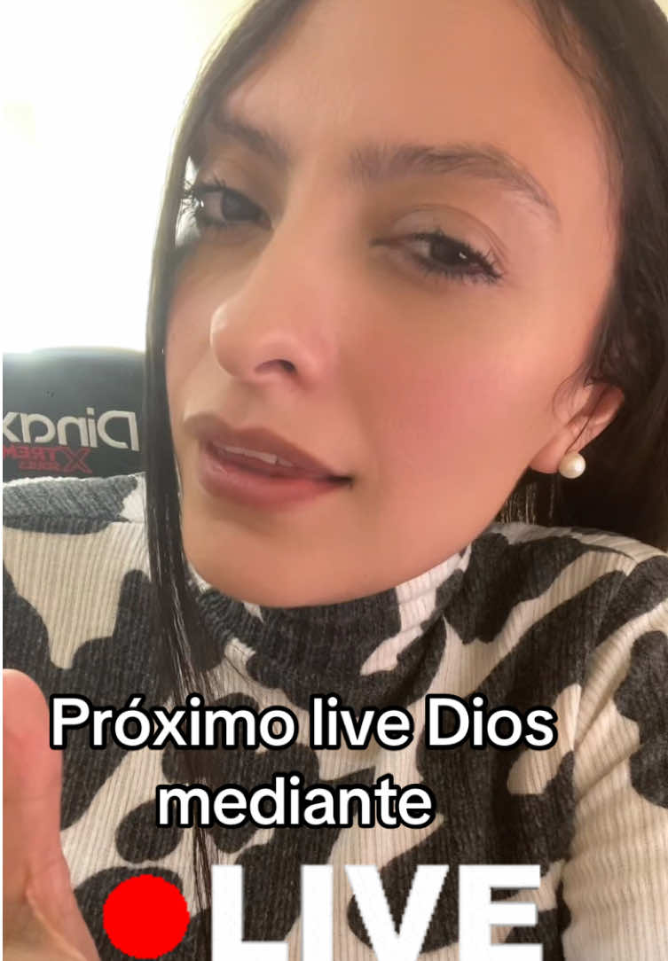 @rebecasalas8