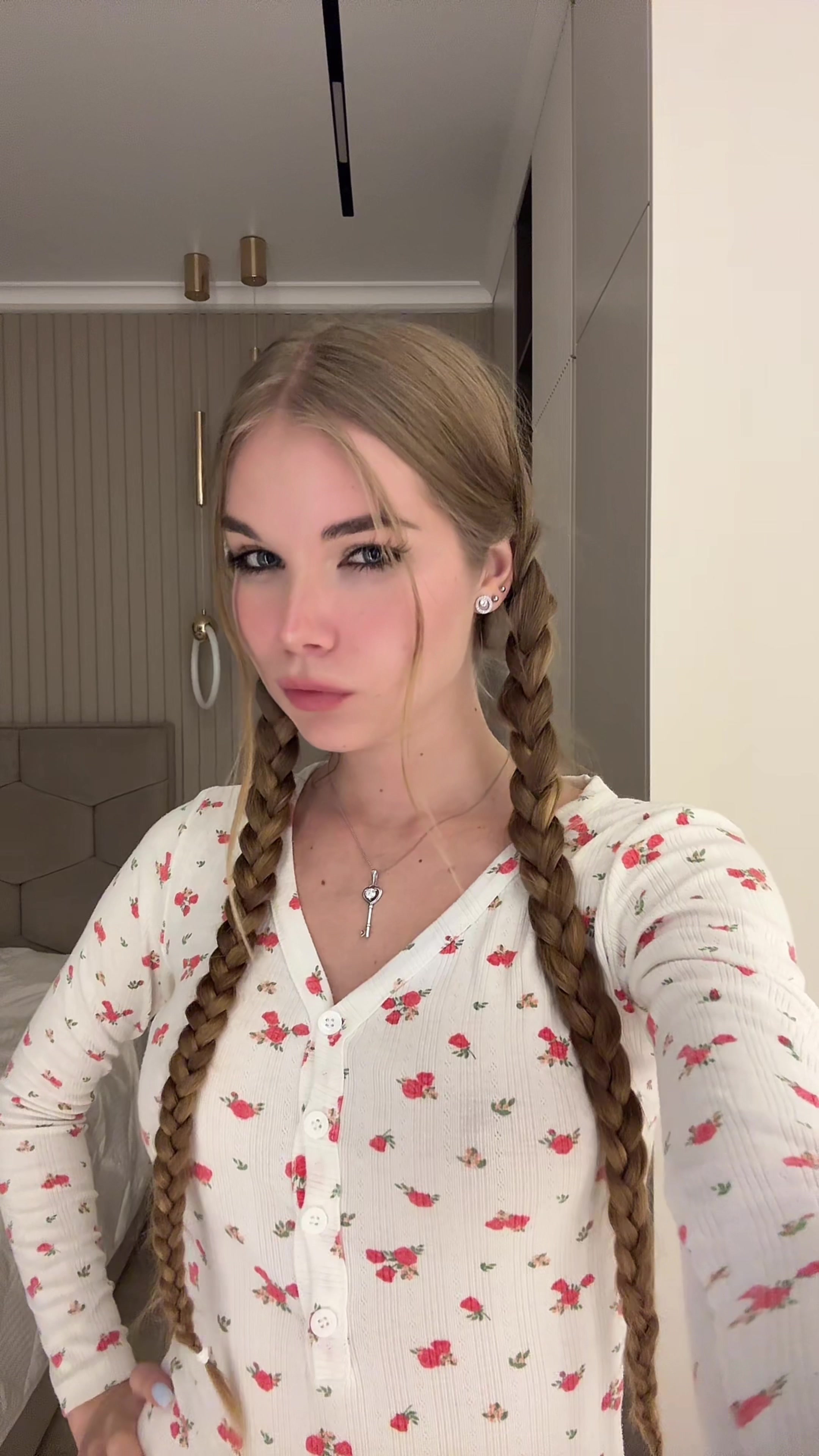 @sophakuper
