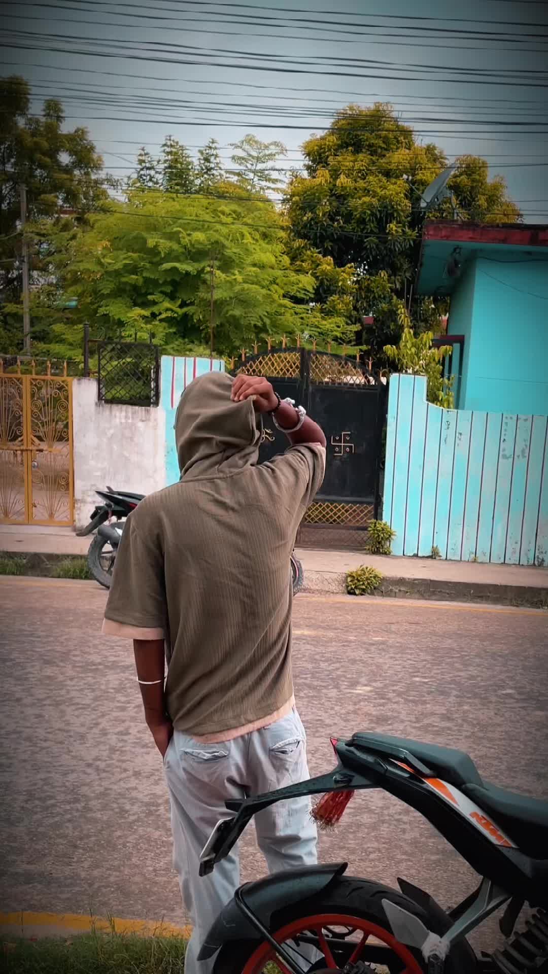 @⚜️
