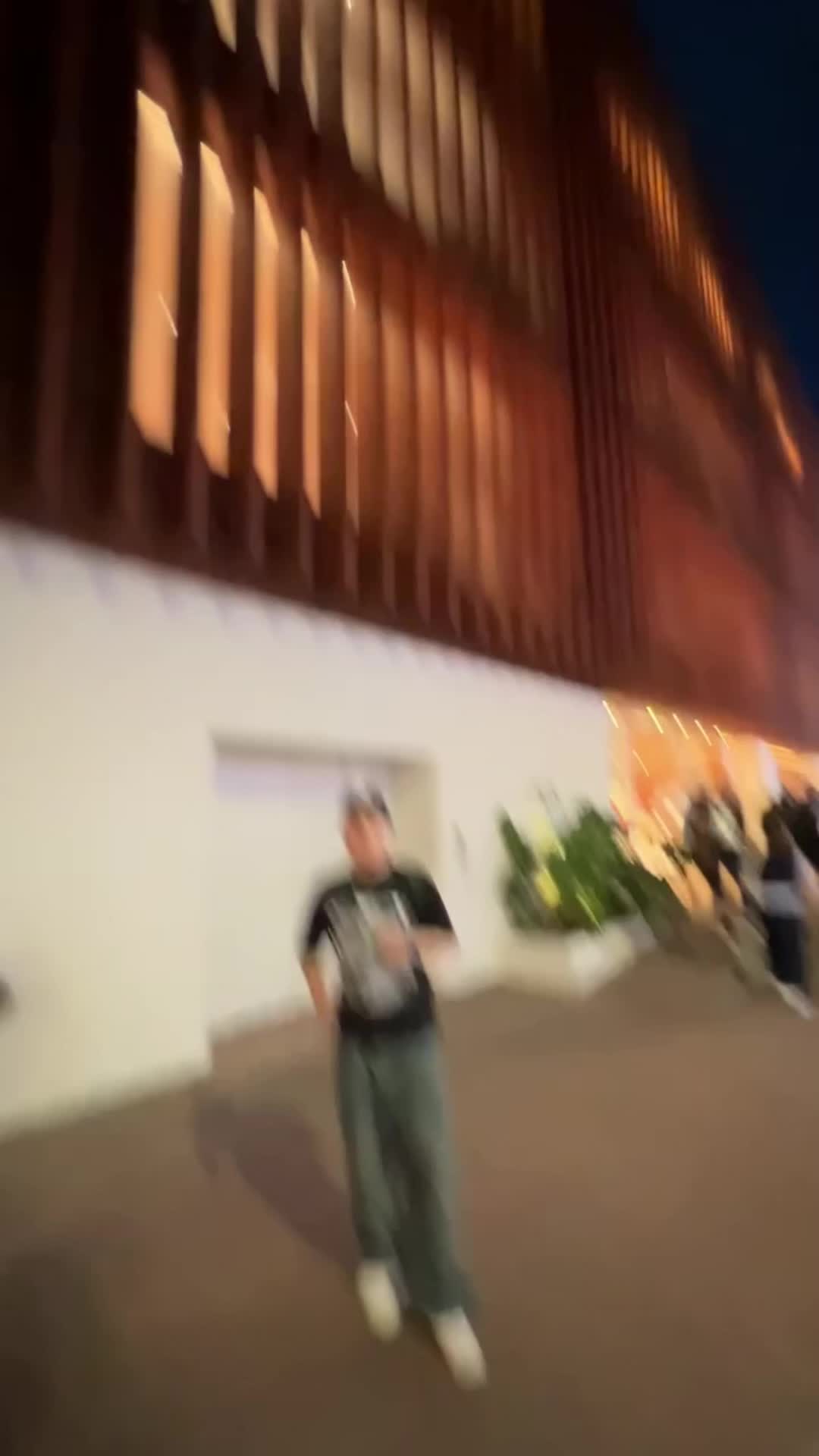 @Jeansalazar__