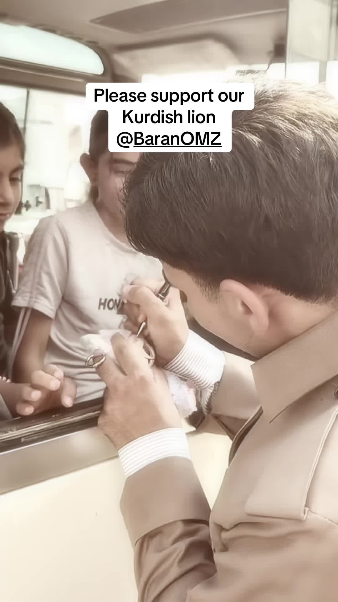 @_rojava22