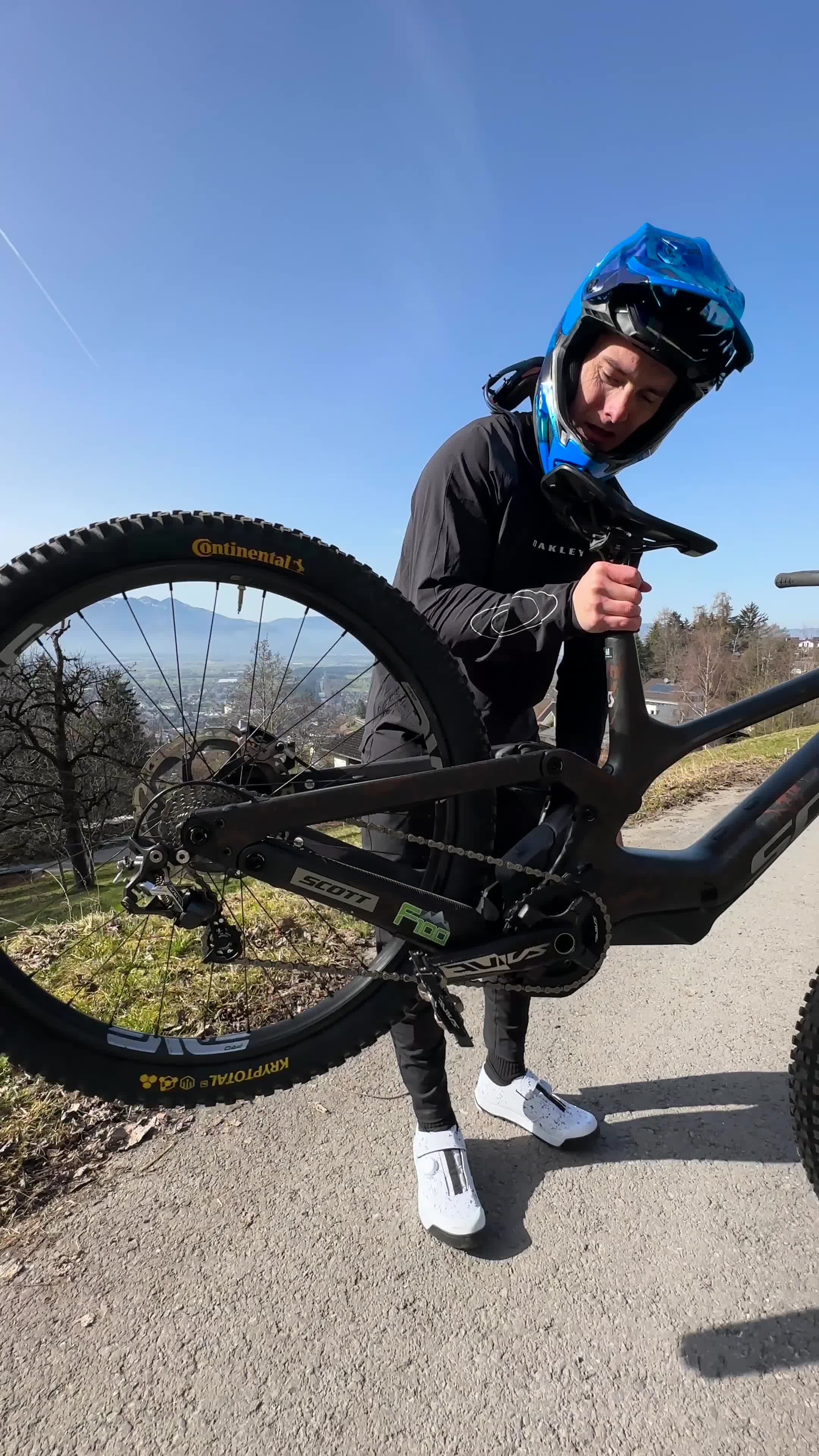 @Elias Schwärzler