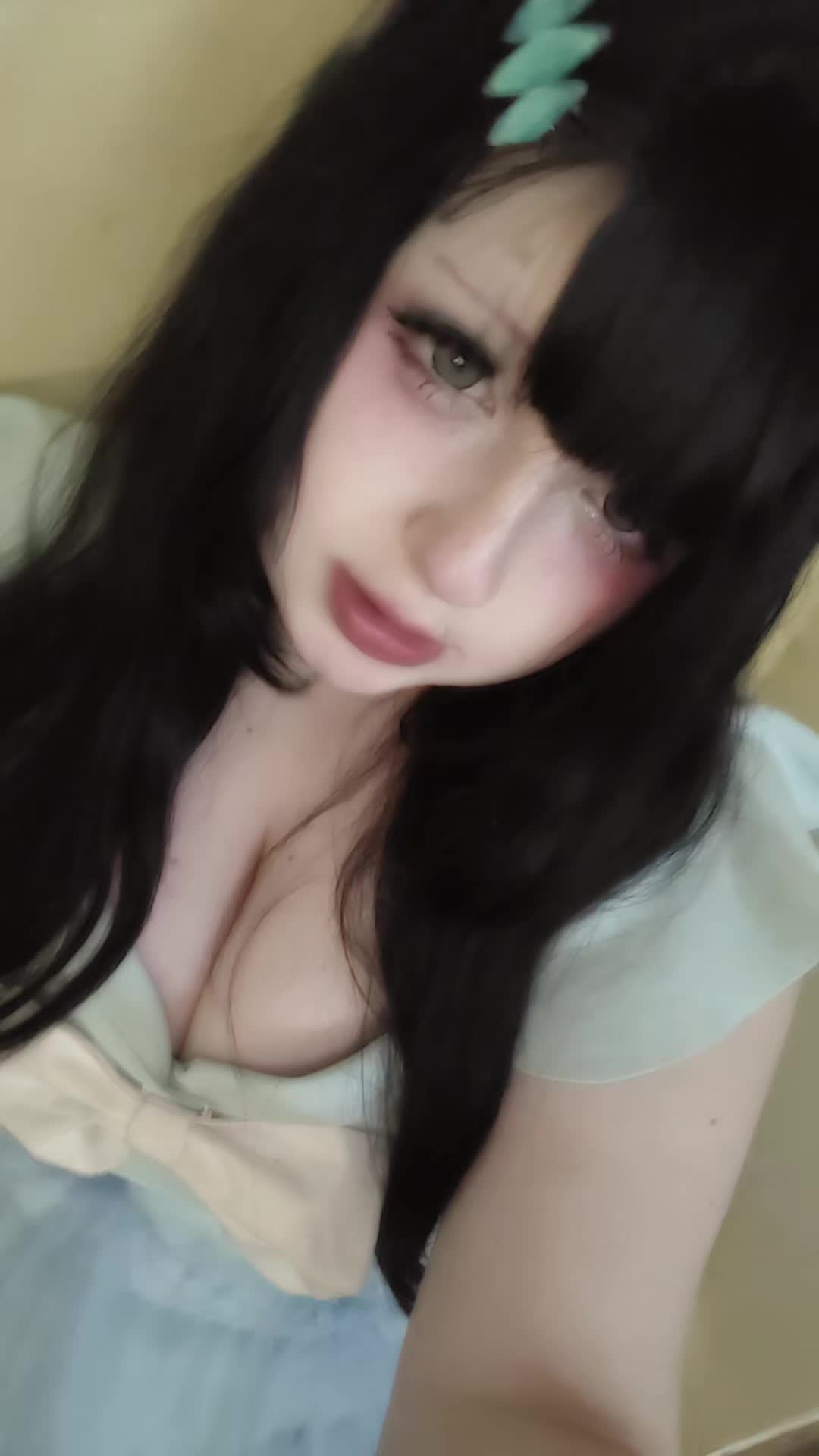 @aya*゚⚞•⚟