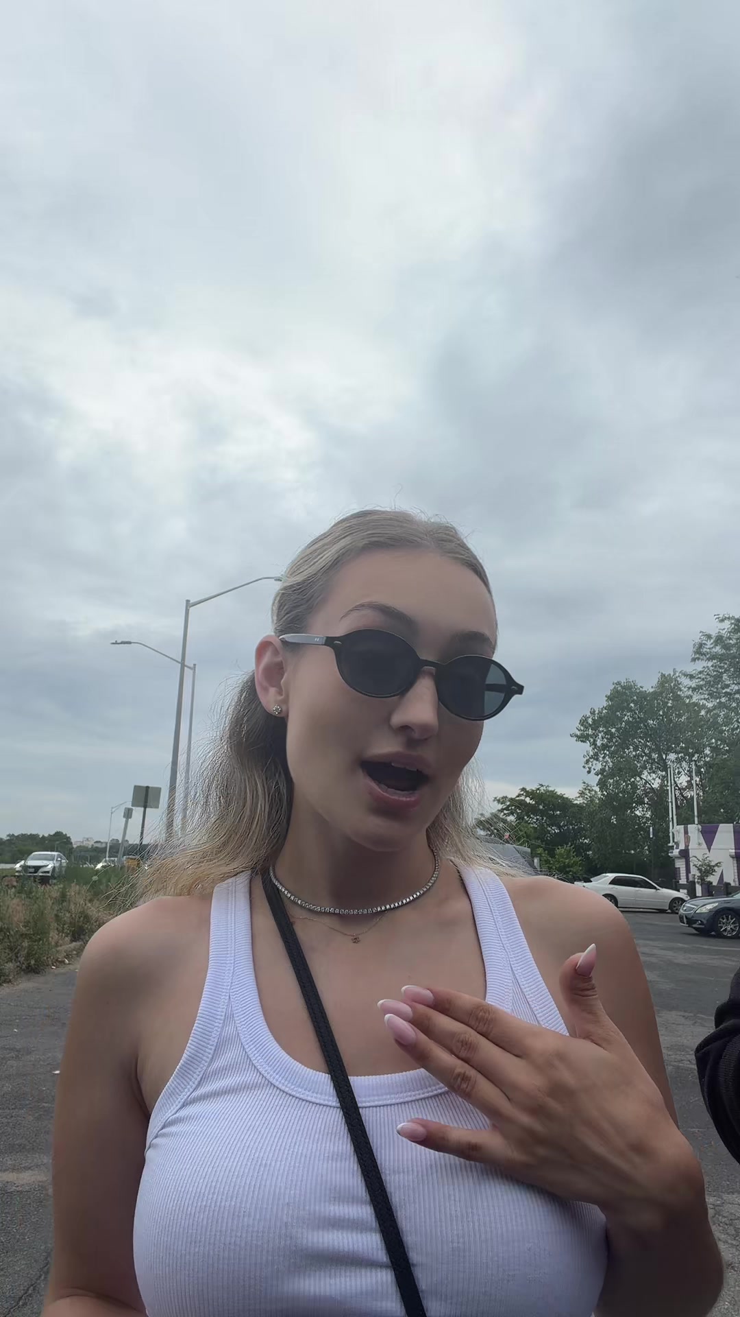 @caitlinricco_