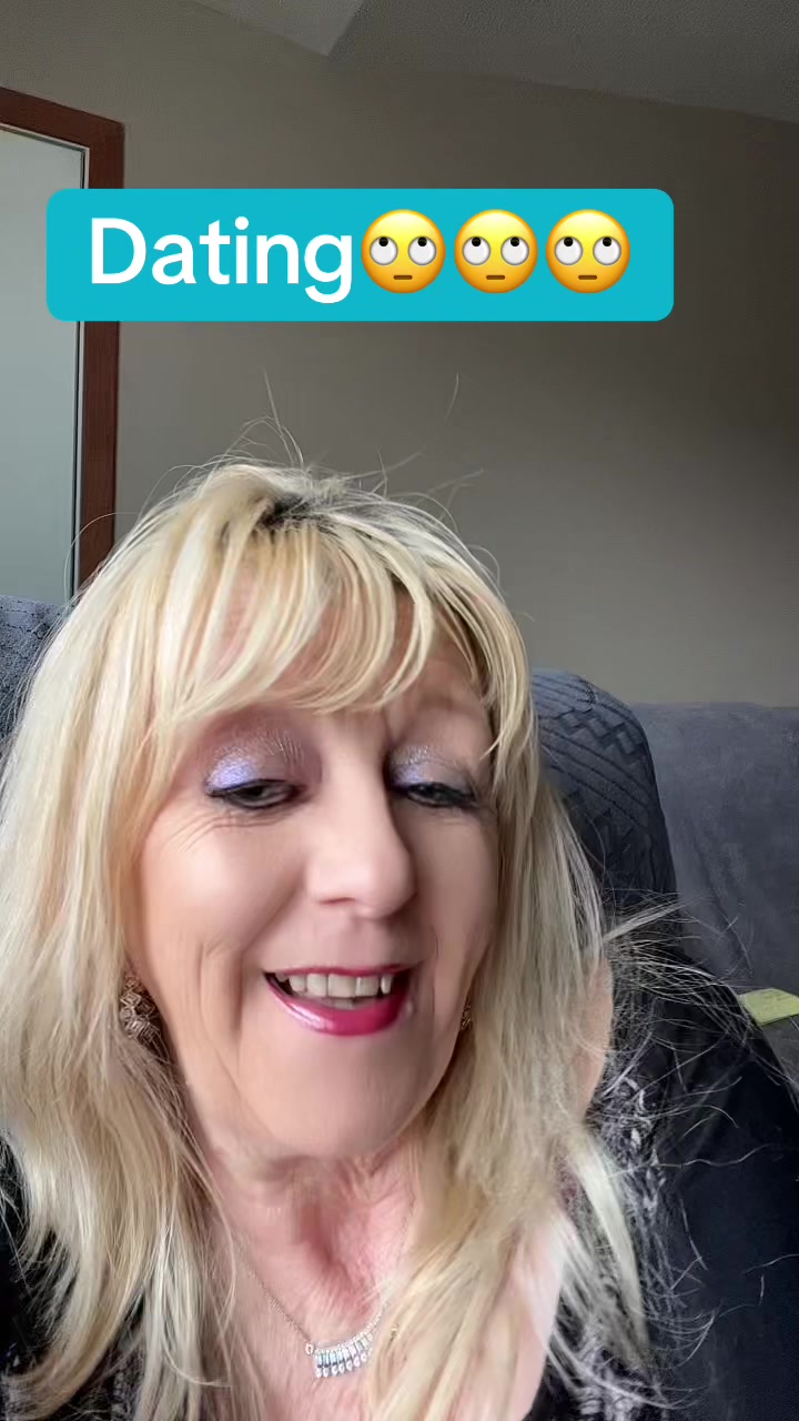 @CarolSailer🙏🏻✝️💜🦋🌹❌