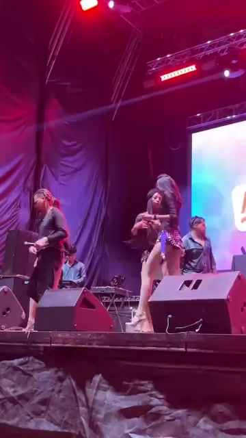 @Samantha Martinez 🦩