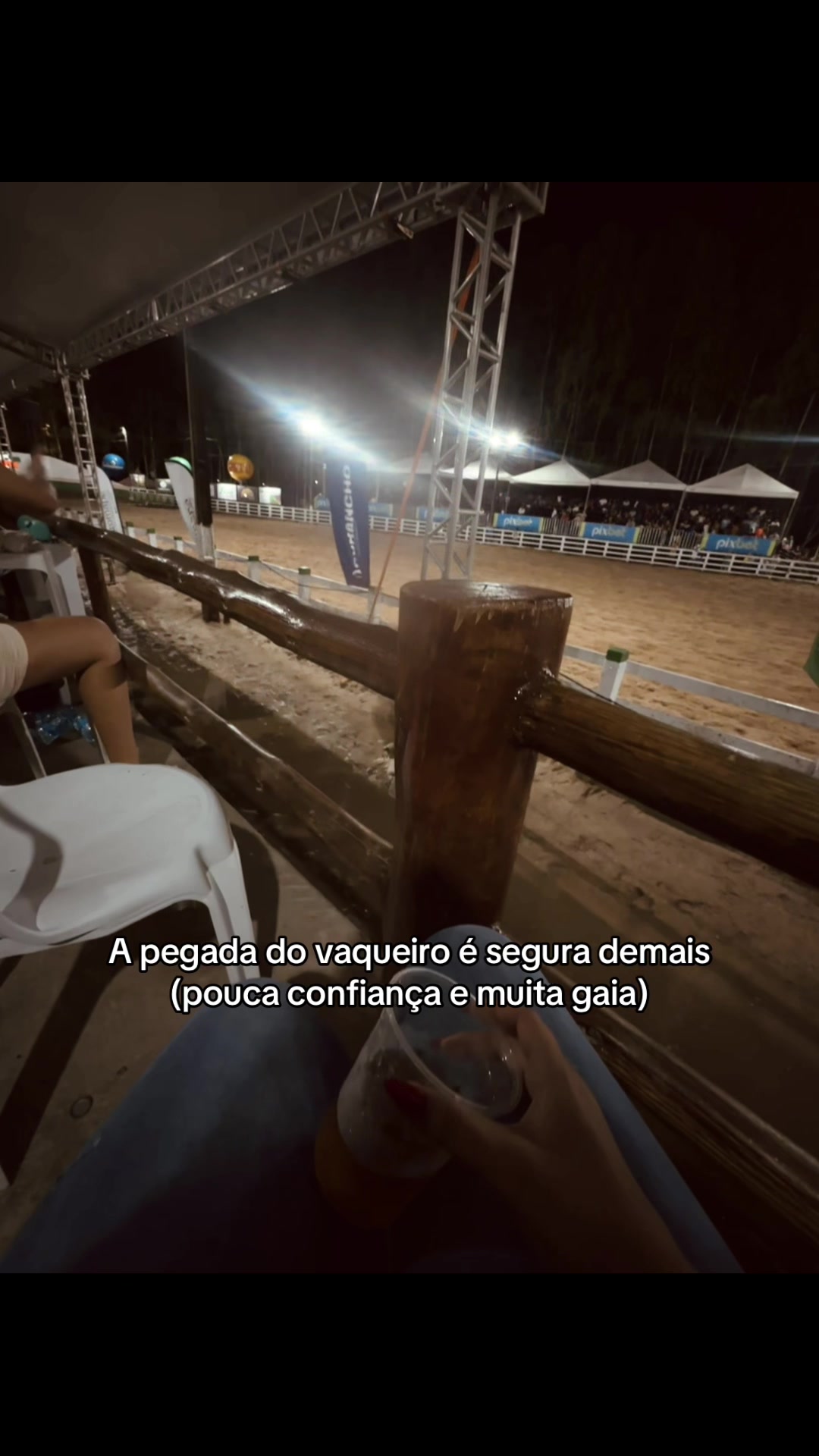 @Vivi Correia