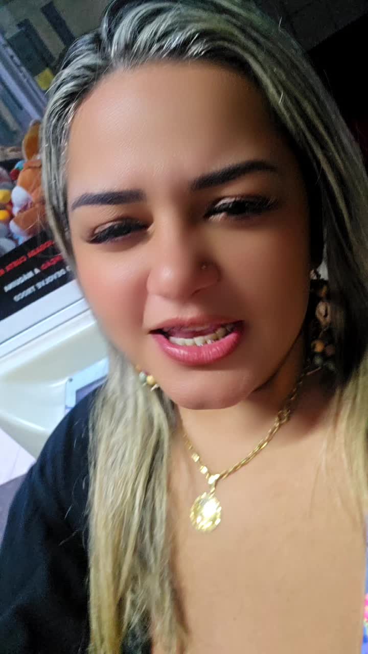 @Monique Rabelo.