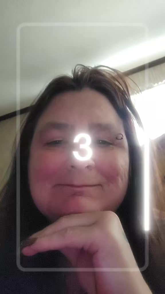 @Esther Elliott