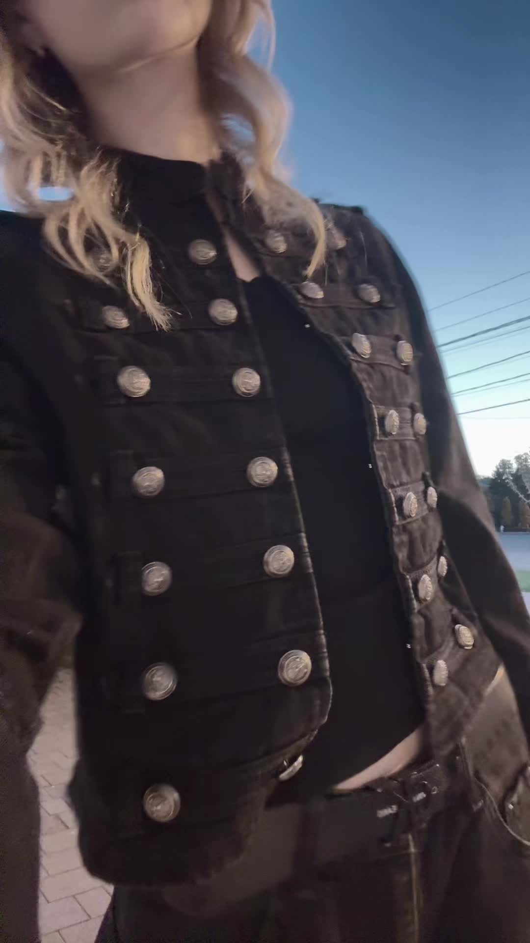 @allisw