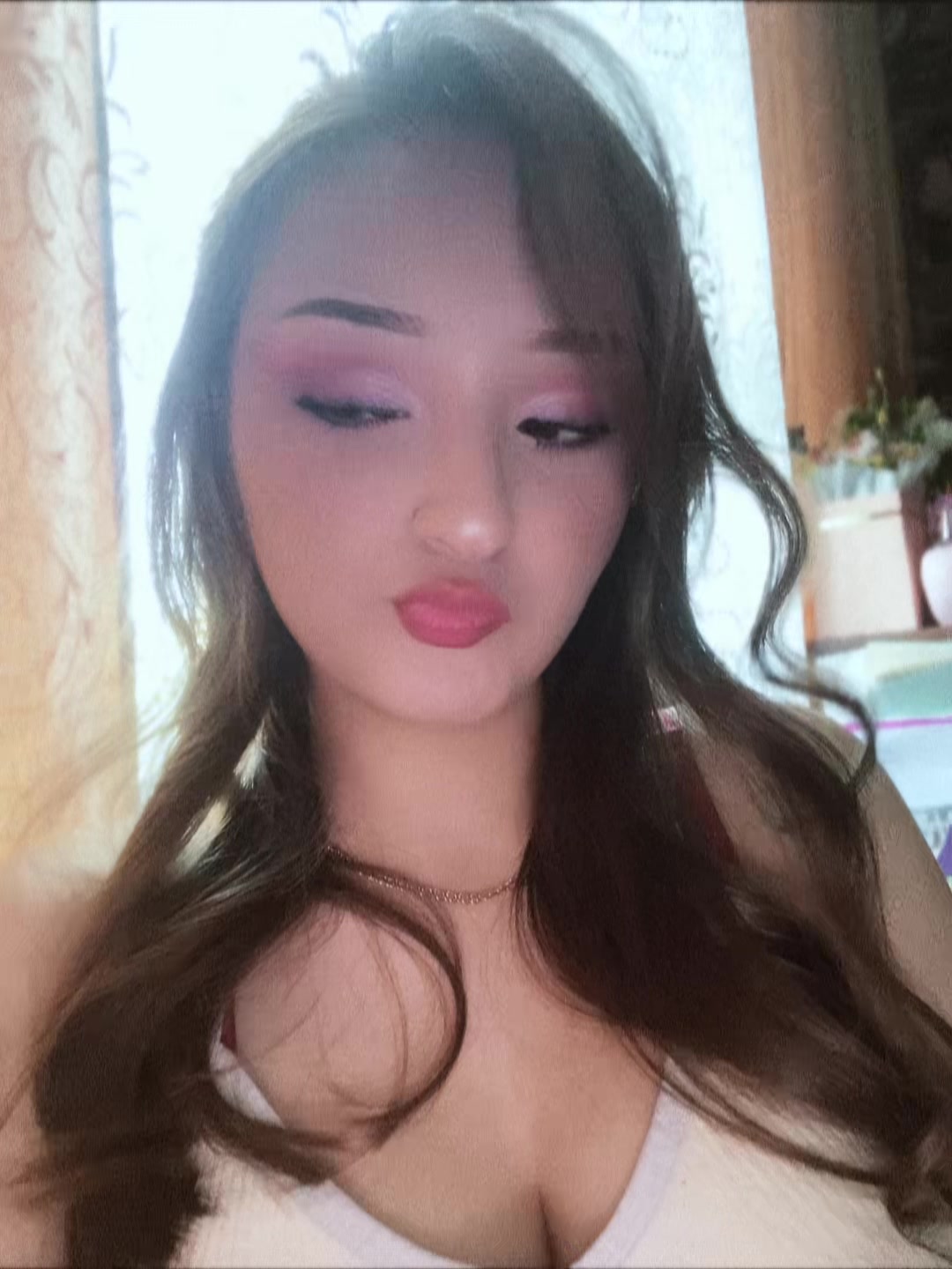 @_Dinusia_