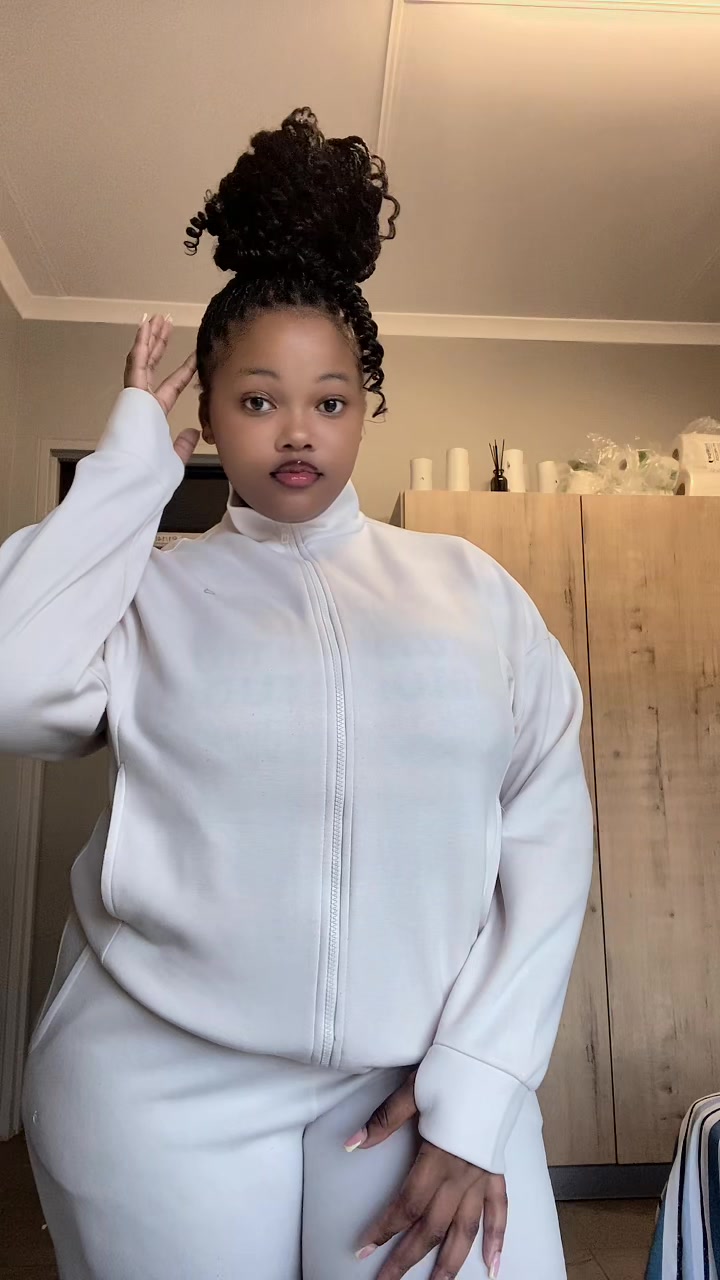 @Siphelele