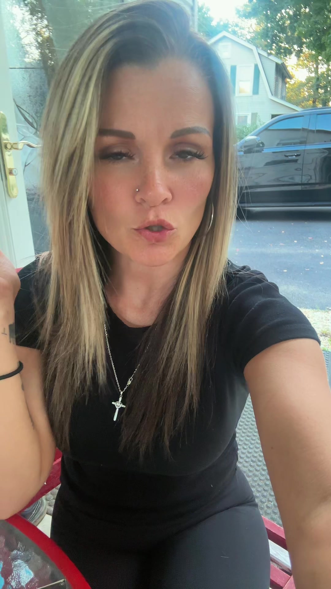 @JessicaXoxo 💋💋✌️