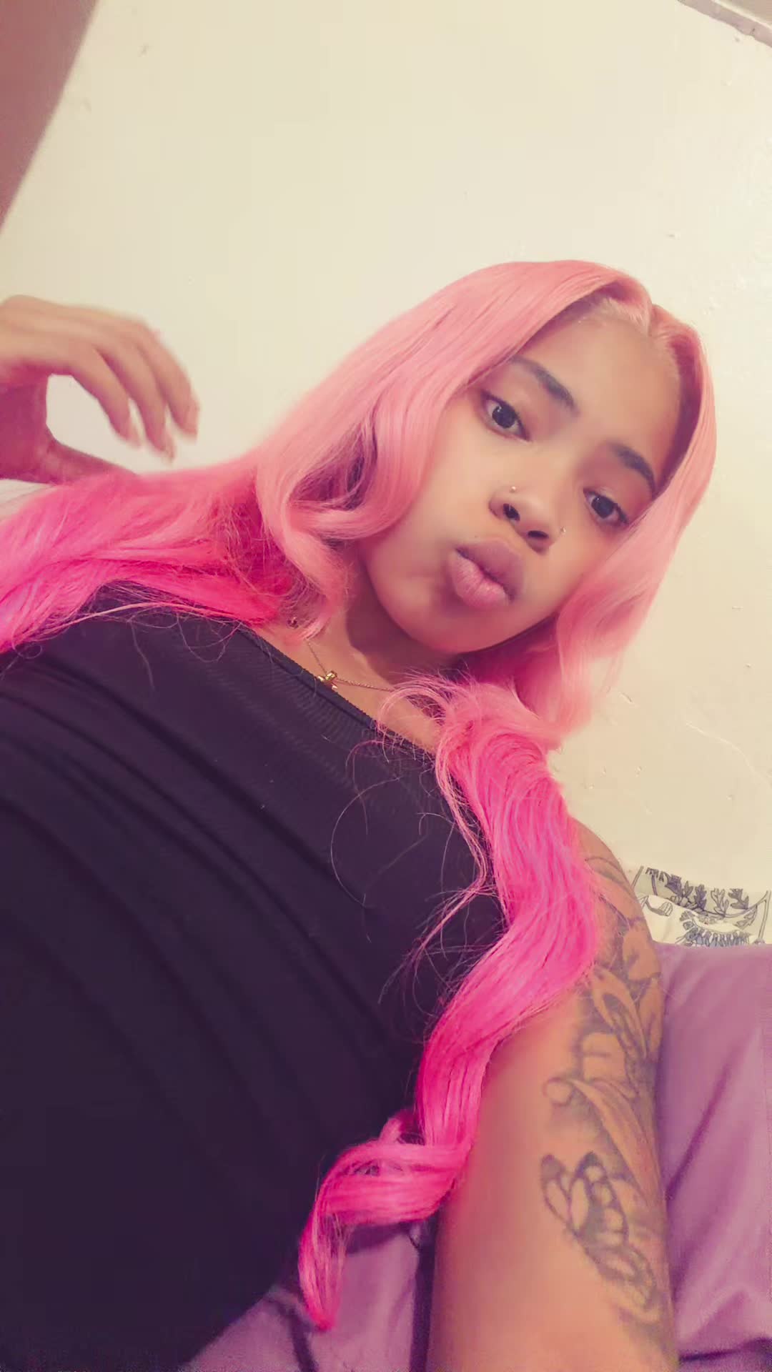 @KAYLEY 🎀