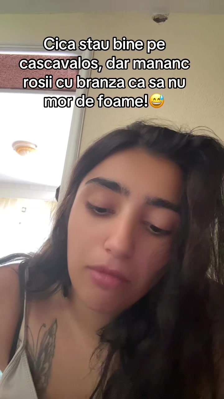 @Elena_Cipriana03