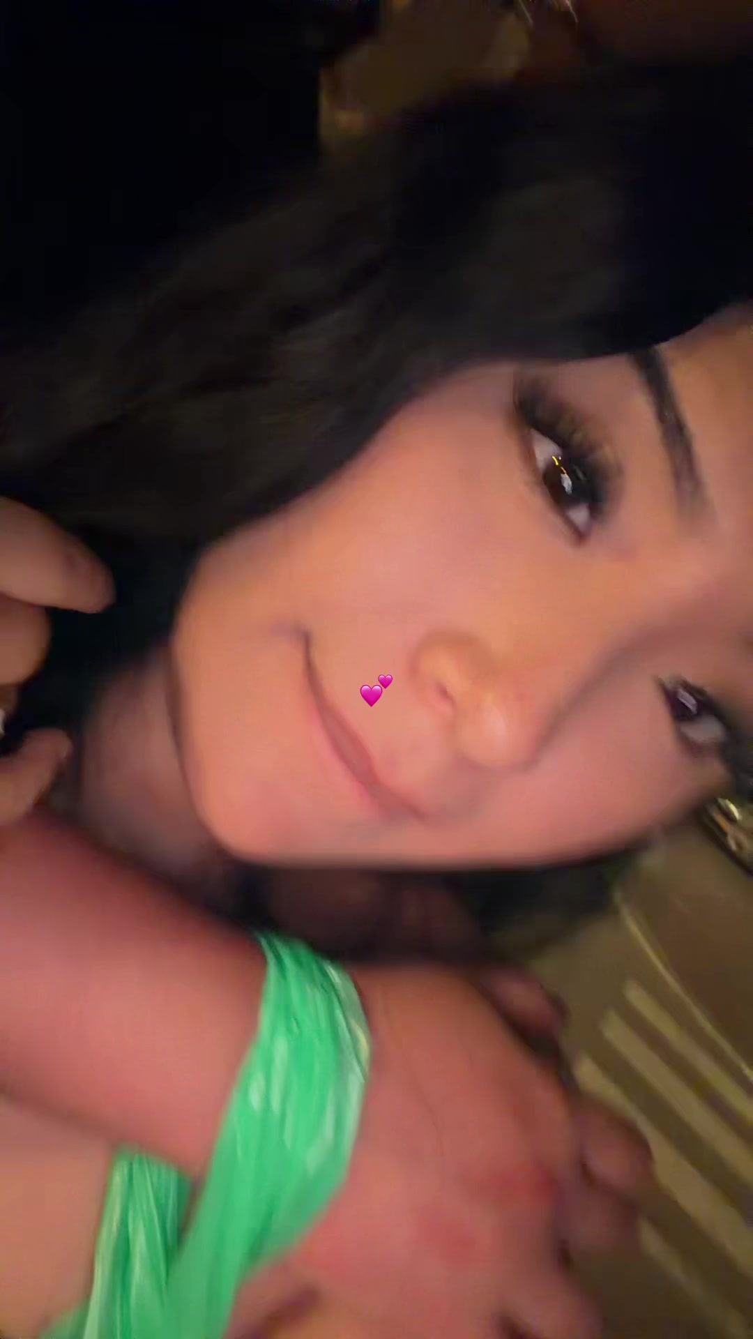 @Saheliii_