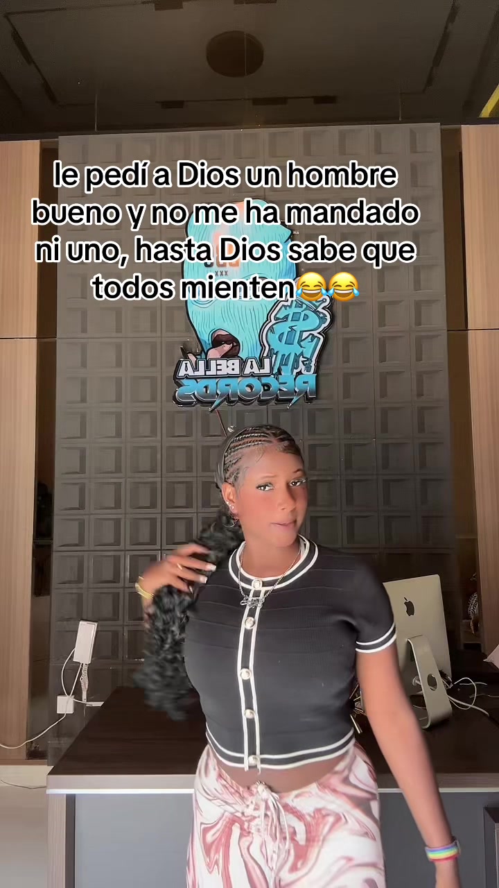 @Soy_vane🫦🦌