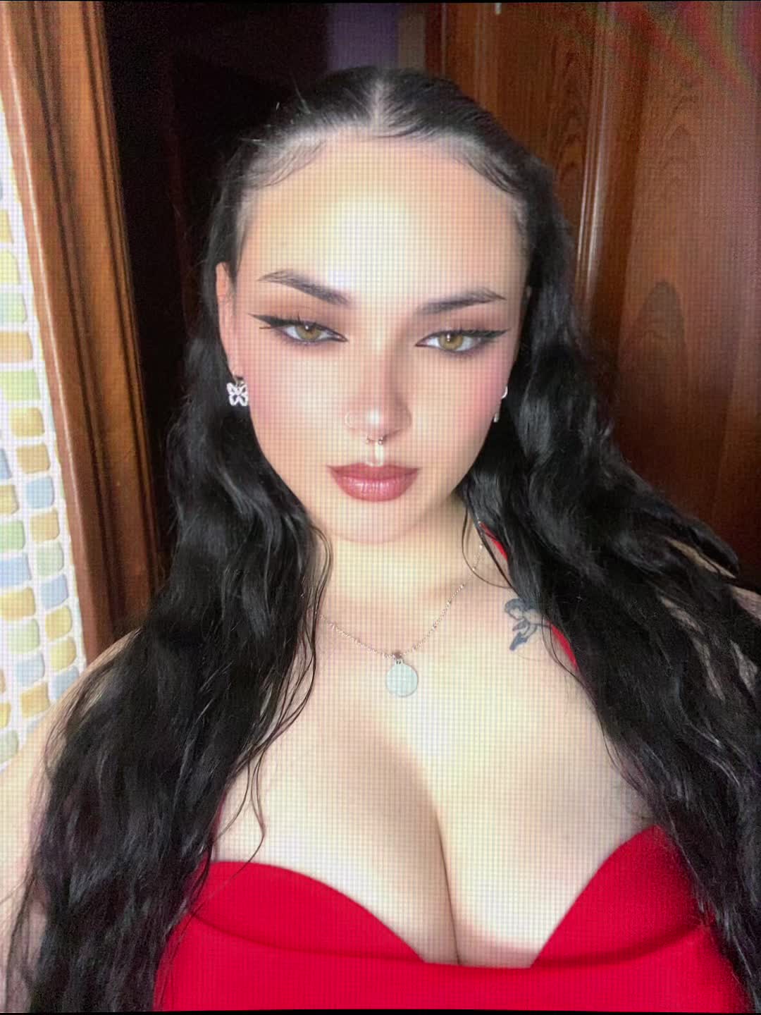 @🦊