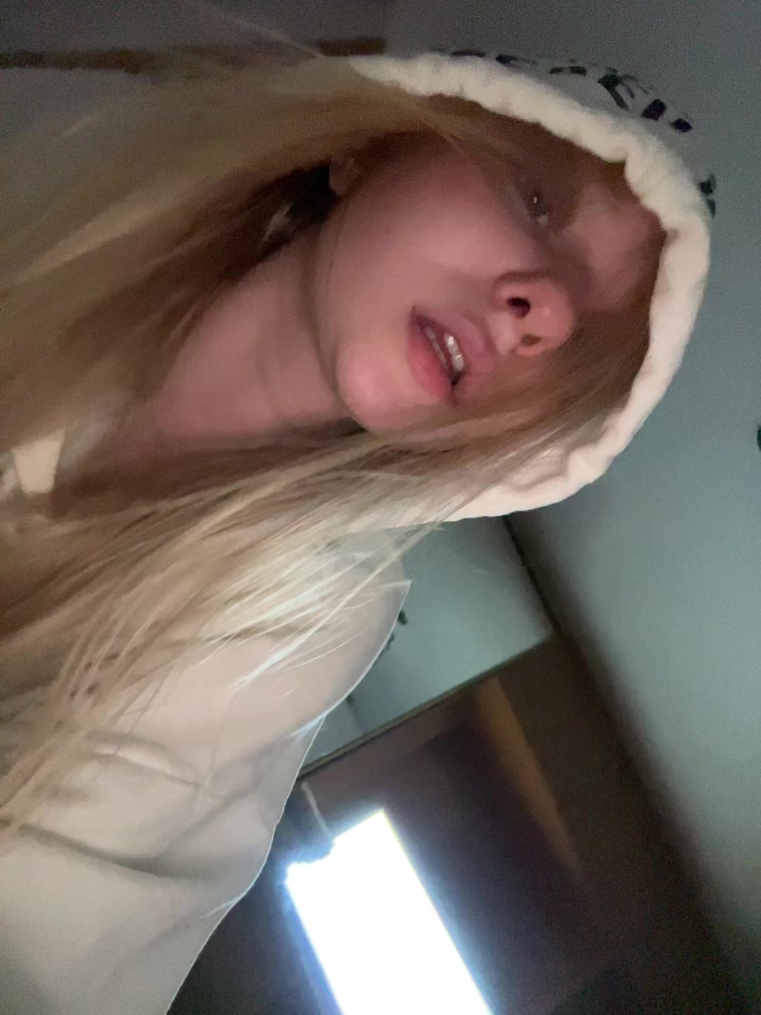 @ek41v