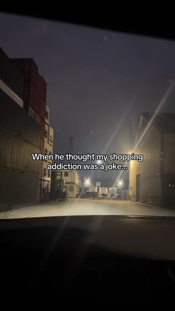 @𝓔𝓵𝓪 𝓒𝓱𝓪𝓻𝓵𝓸𝓽𝓽𝓮