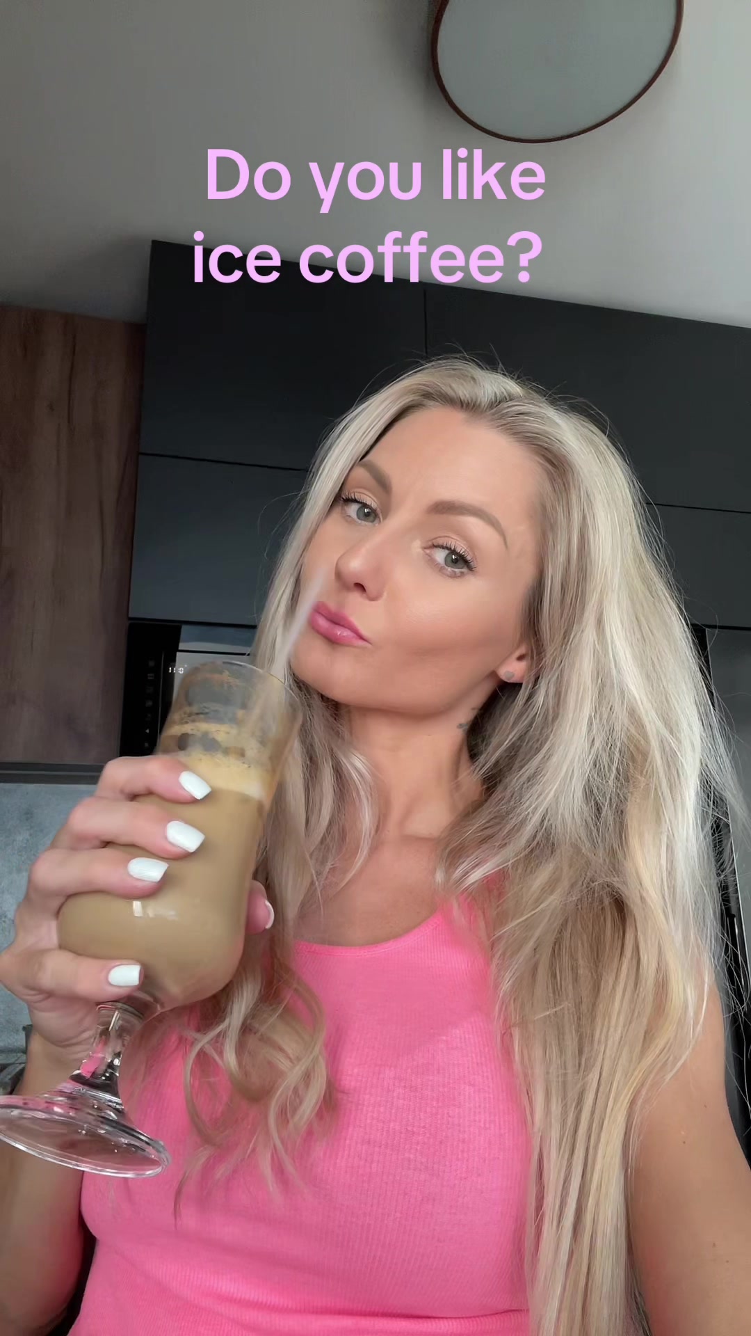@Anneli.official