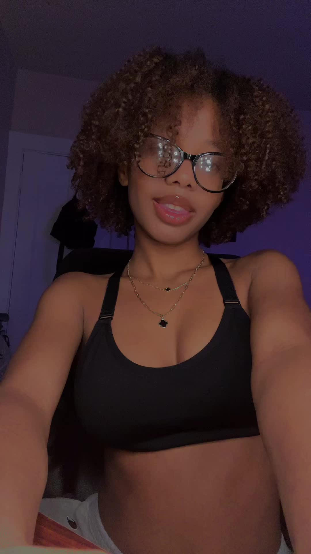 @T