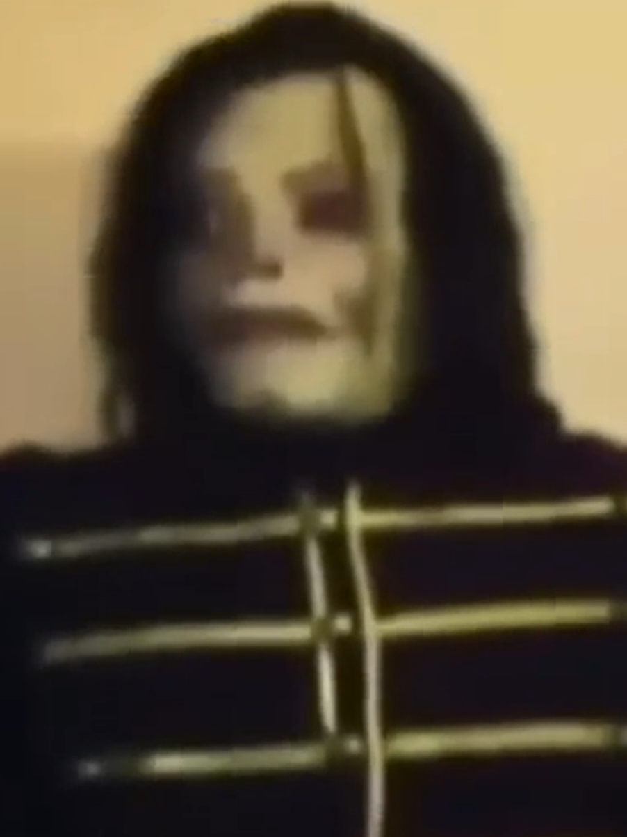 @𝕭𝖔𝖓𝖊𝖑𝖊𝖘𝖘
