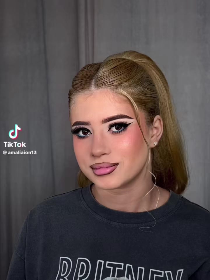 @♥️ جيورجيانا كارلا🧸