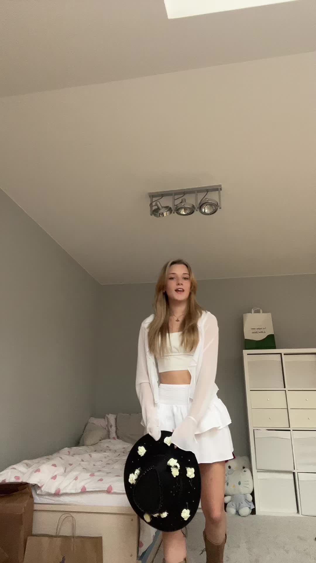 @Lenka🫧